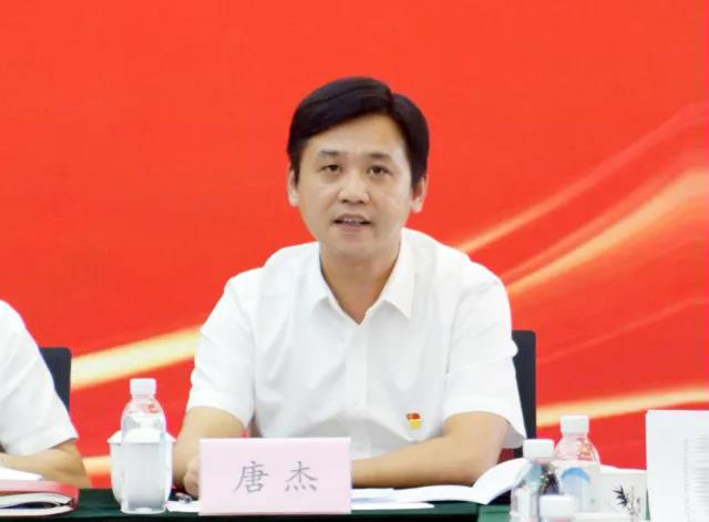 學(xué)黨史 創(chuàng)控集團黨委·昆山工研院黨總支舉辦理論學(xué)習(xí)中心組(擴大)聯(lián)學(xué)活動-3.jpg