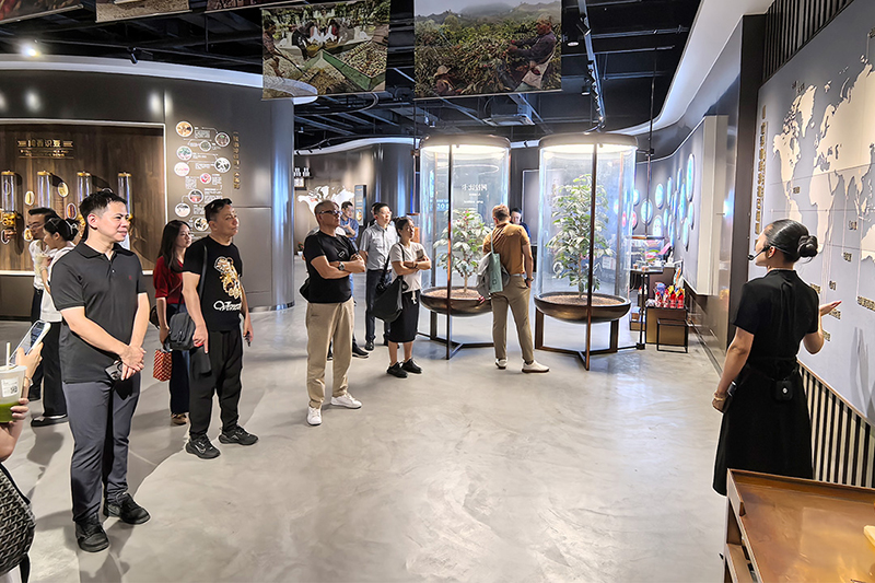 1756783701368910.jpg 5-s.jpg